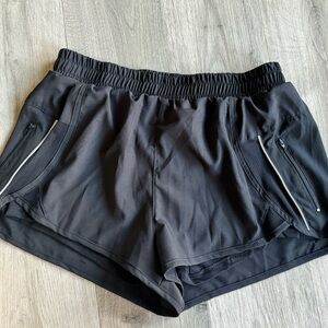 🖤NEW🖤 Women’s black running shorts